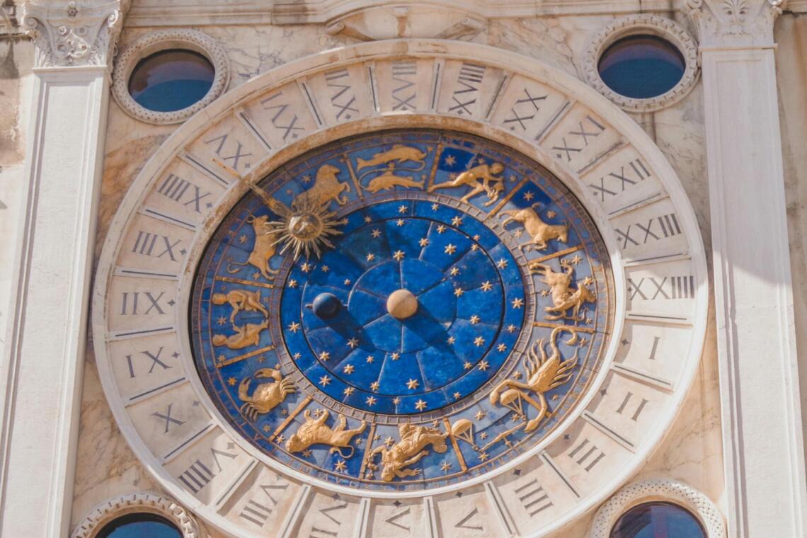 arpad-RELOJ SAN MARCOS VENECIA-unsplash arpad-RELOJ SAN MARCOS VENECIA-unsplash